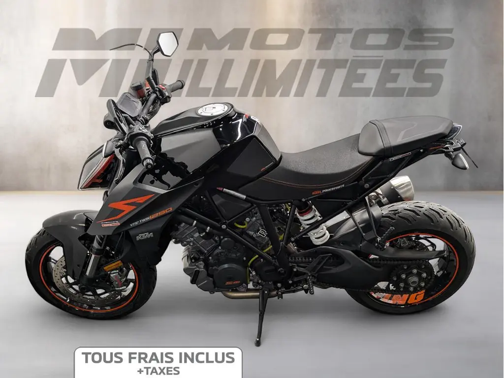 2017 KTM 1290 SUPER DUKE R