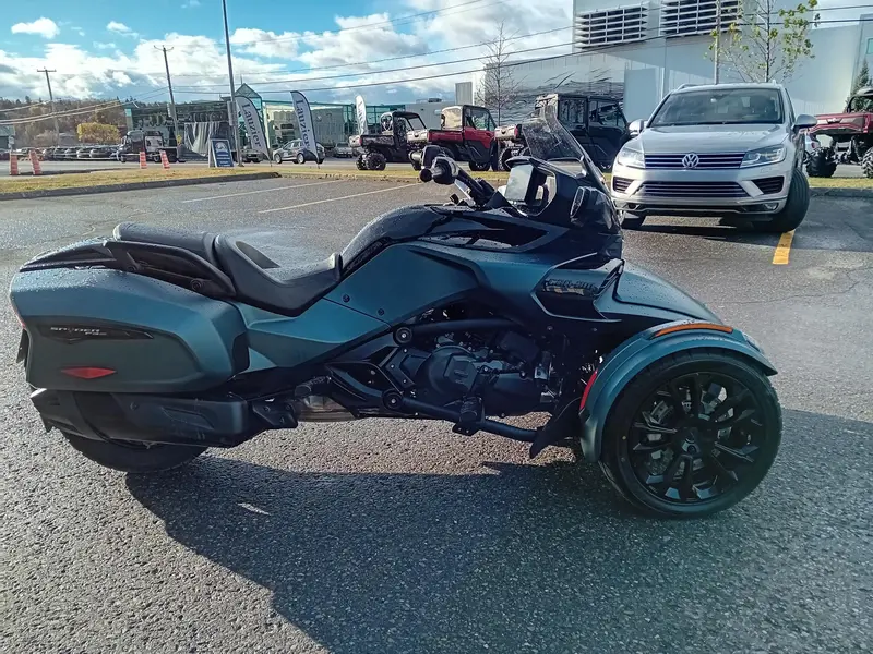 2025 Can-Am SPYDER F3T