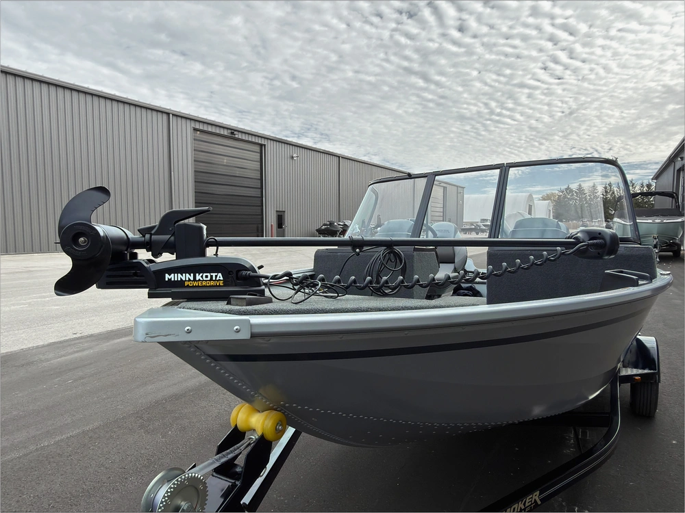 2023 Smoker-craft Excursion 176 Dc Pro alt