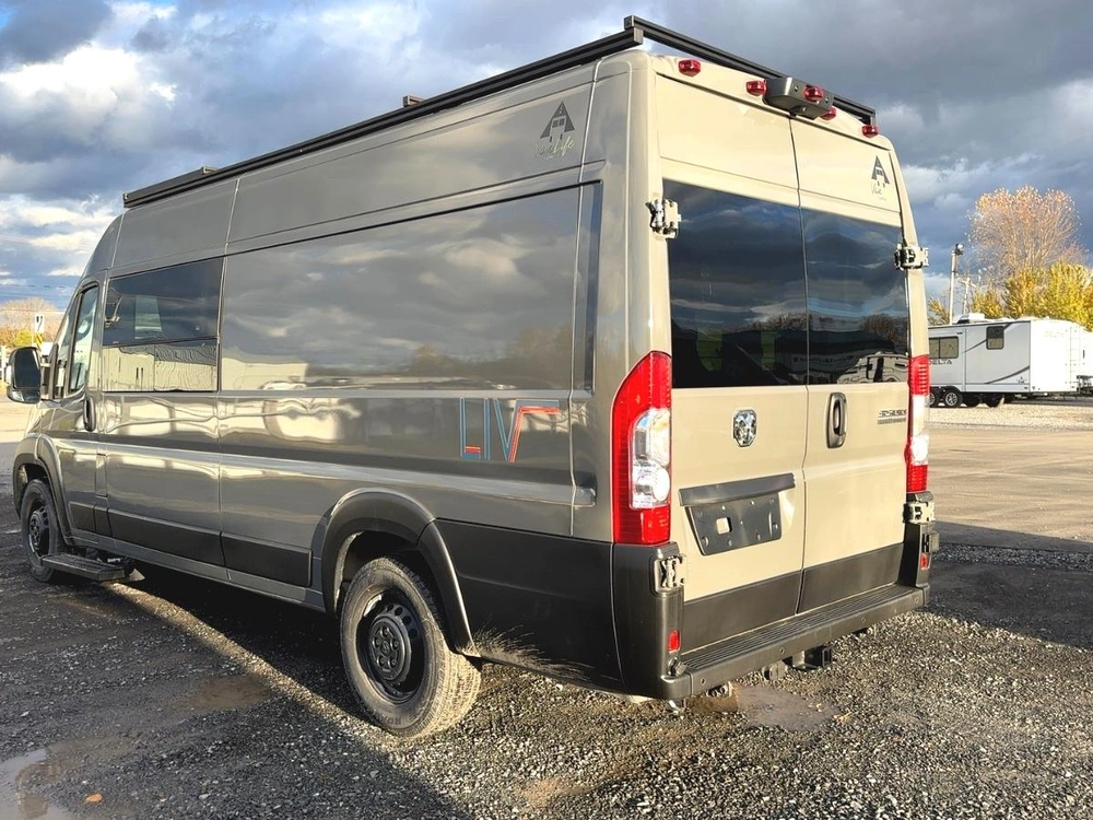 Vanlife Campers Liv 2025 alt