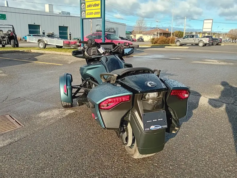 2025 Can-Am SPYDER F3T