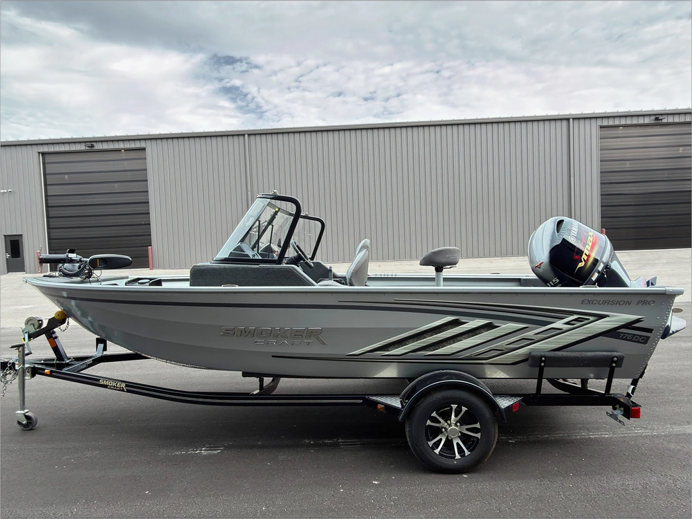 2023 Smoker-craft Excursion 176 Dc Pro alt