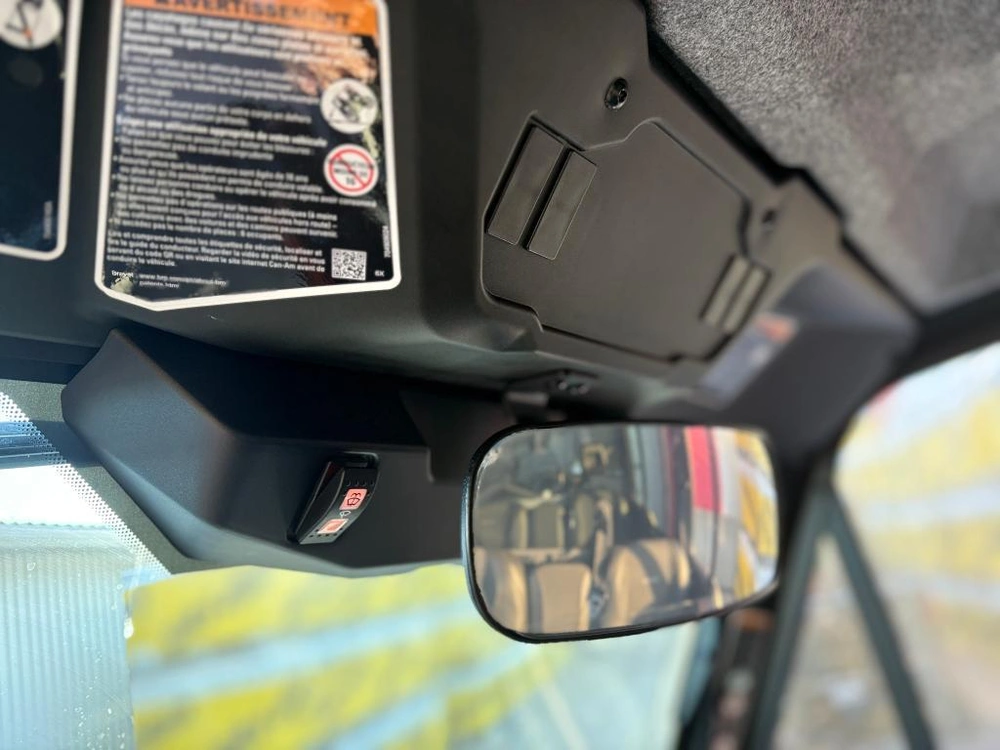 Can-am Defender Max Limited Cab Hd10 2025 alt