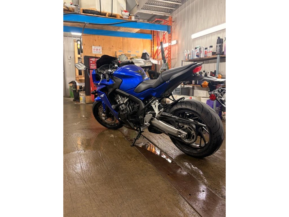 Honda Cbr 650f 2015 alt