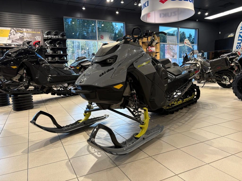 Ski-doo Summit Adr W/ Edge Pkg 154 850 E-tec Powdermax Light Flexedge 2.5'' Shot 2026 alt