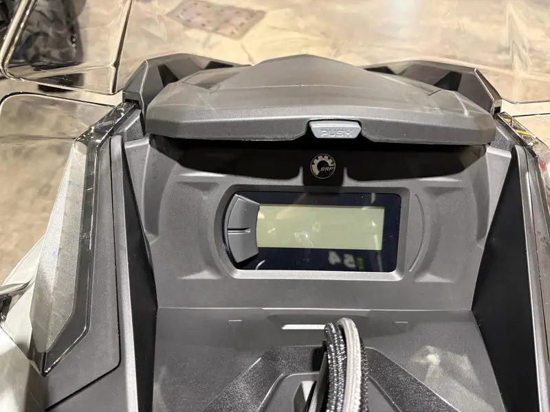 2026 Ski-Doo BACKCOUNTRY ADRENALINE (43'') 600R E-TEC Storm 150 1.5'' E.S.