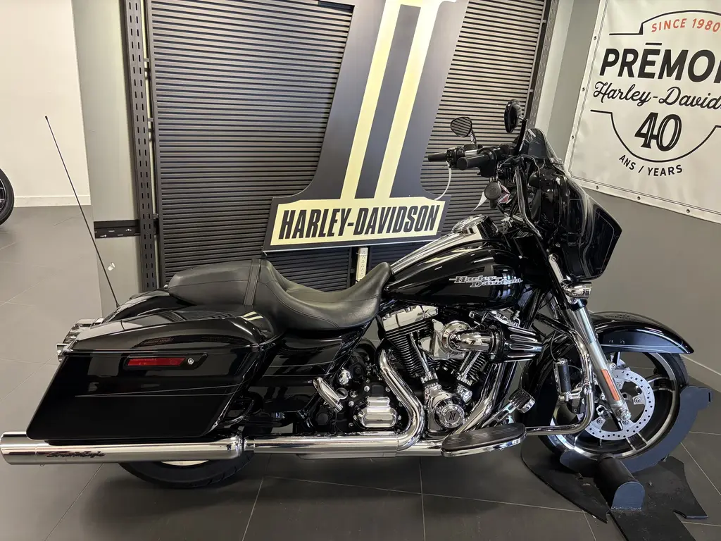 Harley-Davidson FLHXS Street Glide Special FLHXS 2014
