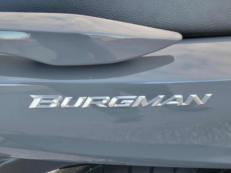 Suzuki Burgman 400 2025 alt