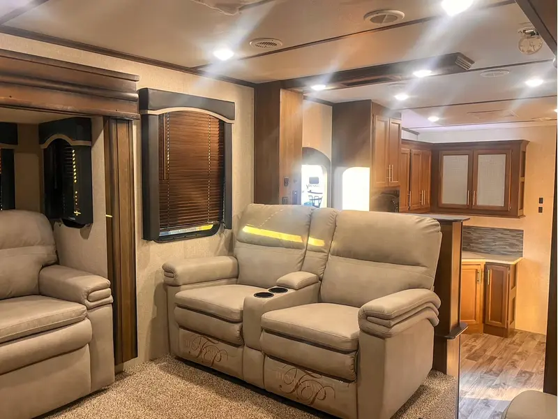 2019 Keystone RV Cougar 367FLS
