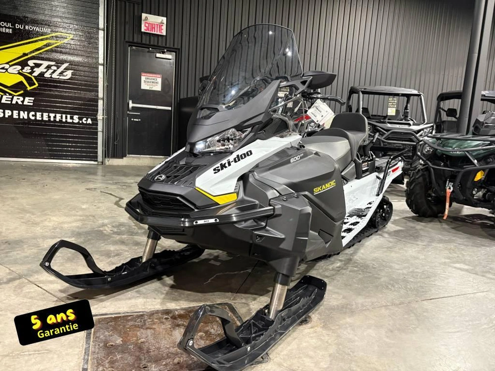 Ski-doo Skandic Le 20'' 600r E-tec Silent Cobra 1.5'' E.s. 2025 alt