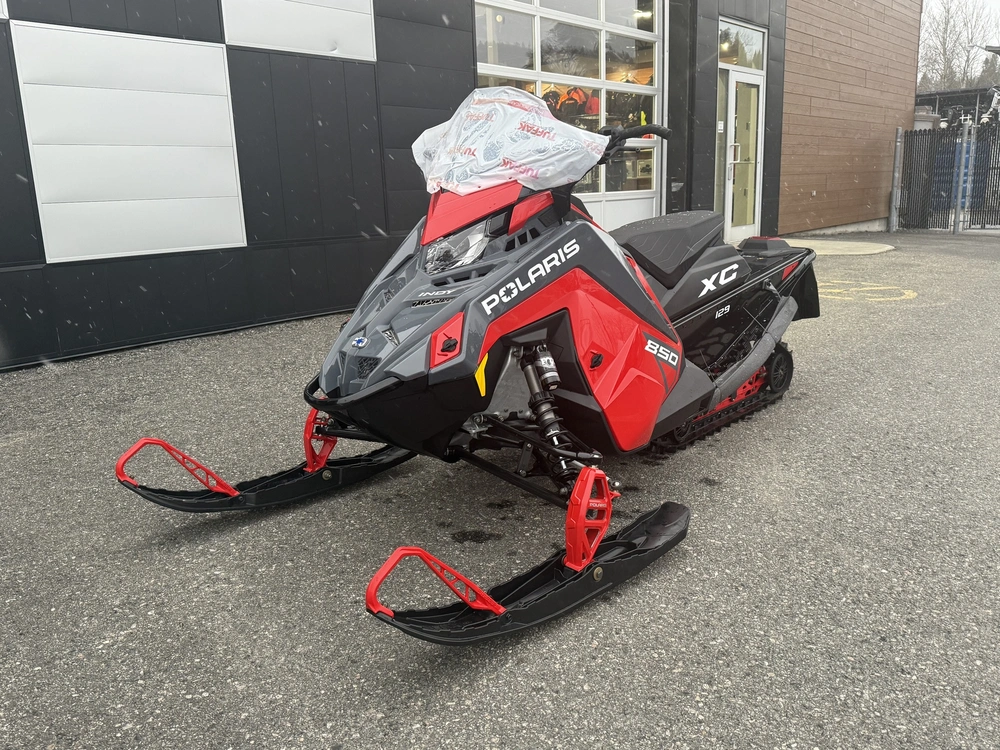 Polaris 850 Indy Xc 129 2024 alt