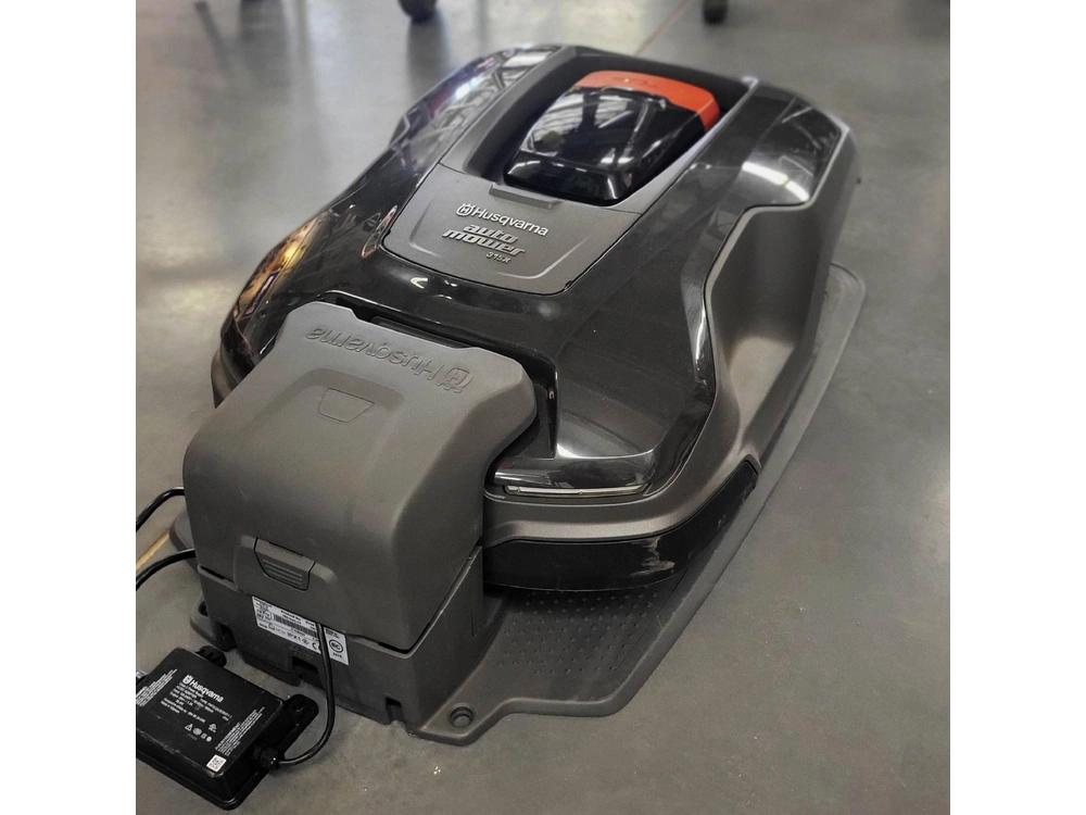 2019 Husqvarna Automower® 315x (967 85 27-05) alt