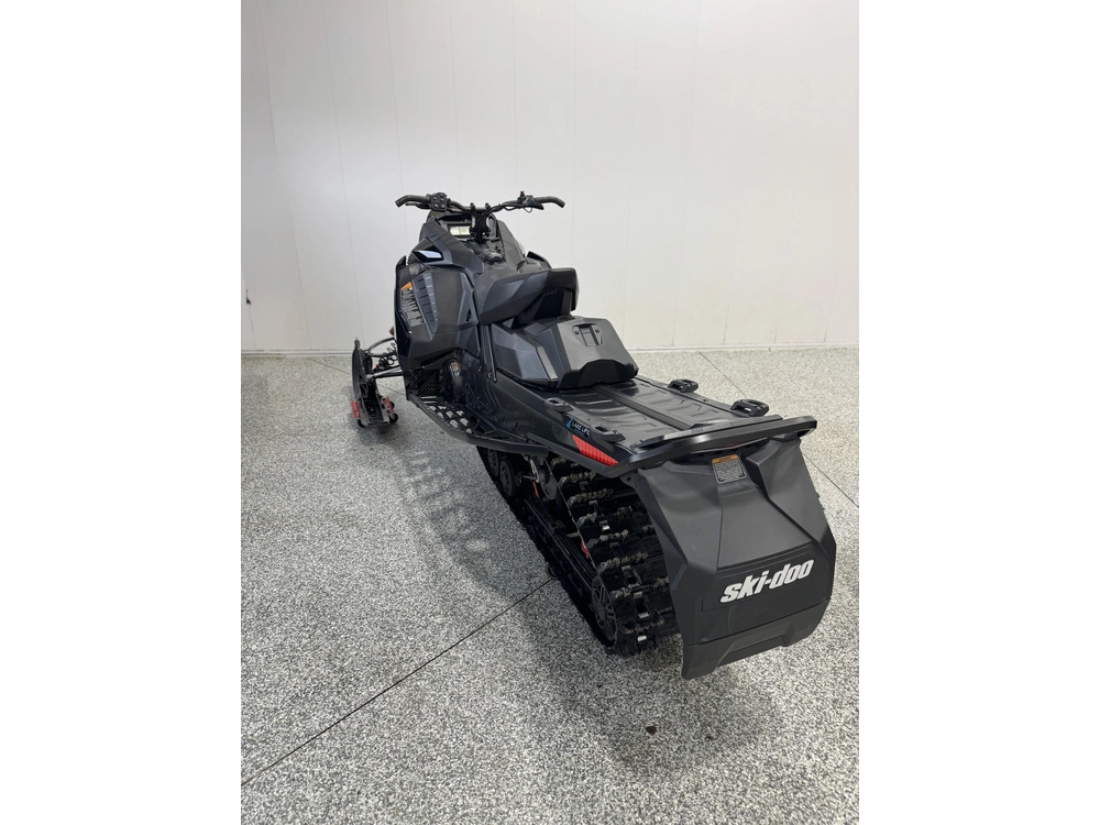 2024 Ski-doo Sm Mxz Xrs 850 Bk 137 1.5i 24 850 E-tec® 137 1.5 - Black alt