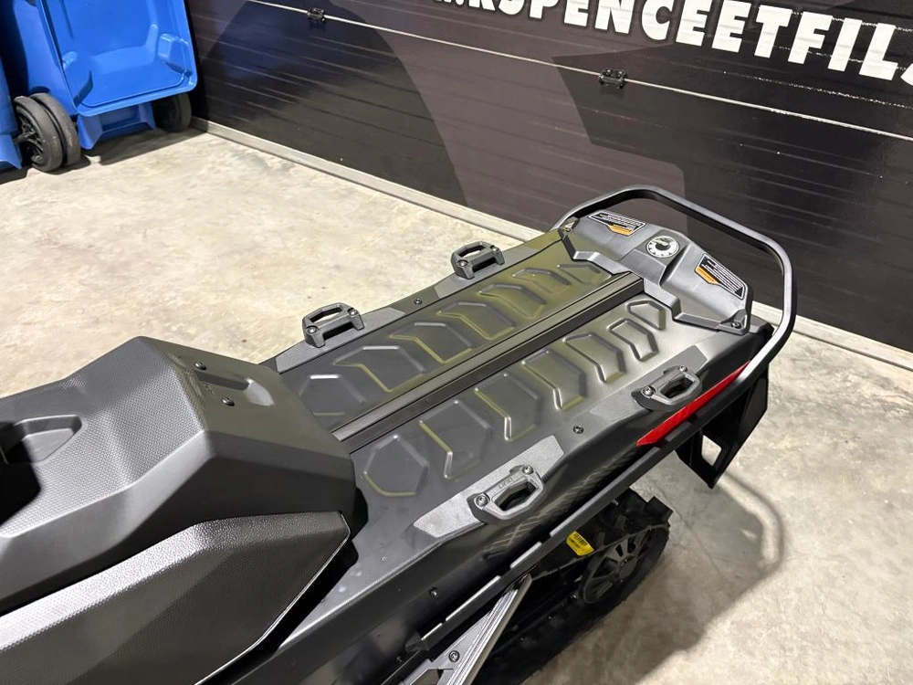 Ski-doo Backcountry Adrenaline (43'') 850 E-tec Storm 150 1.5'' E.s. 2026 alt