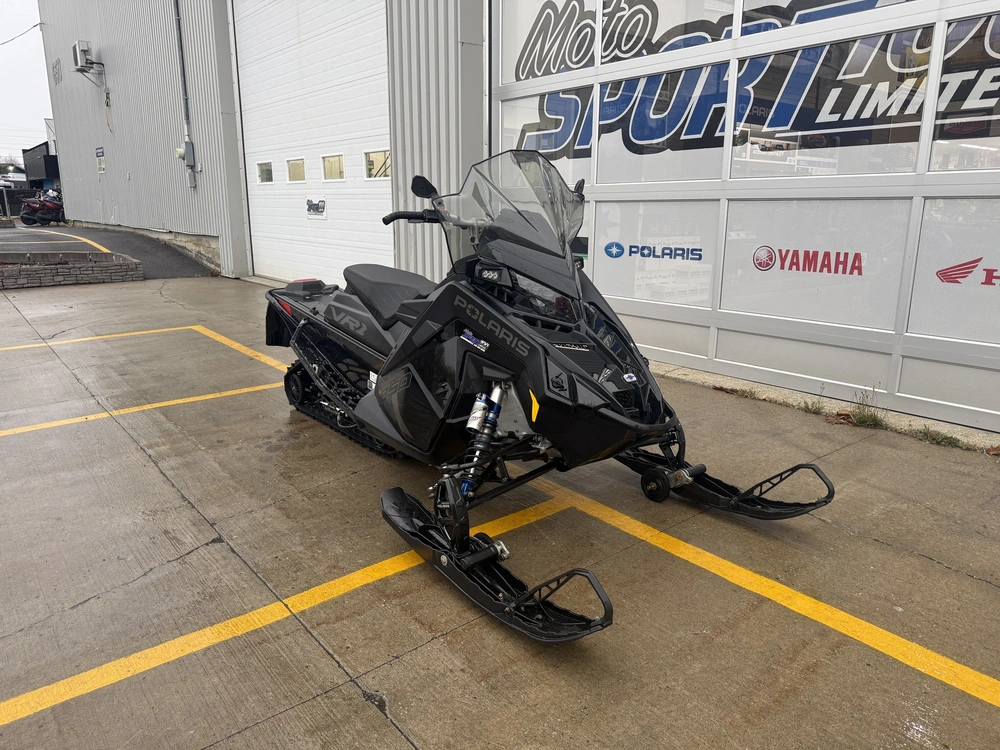Polaris 850 Indy Vr1 137 2023 alt