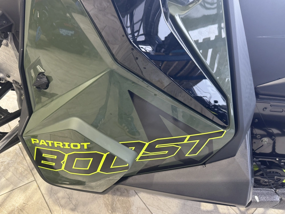 Polaris Patriot Boost Switchback Assault 146 2024 alt