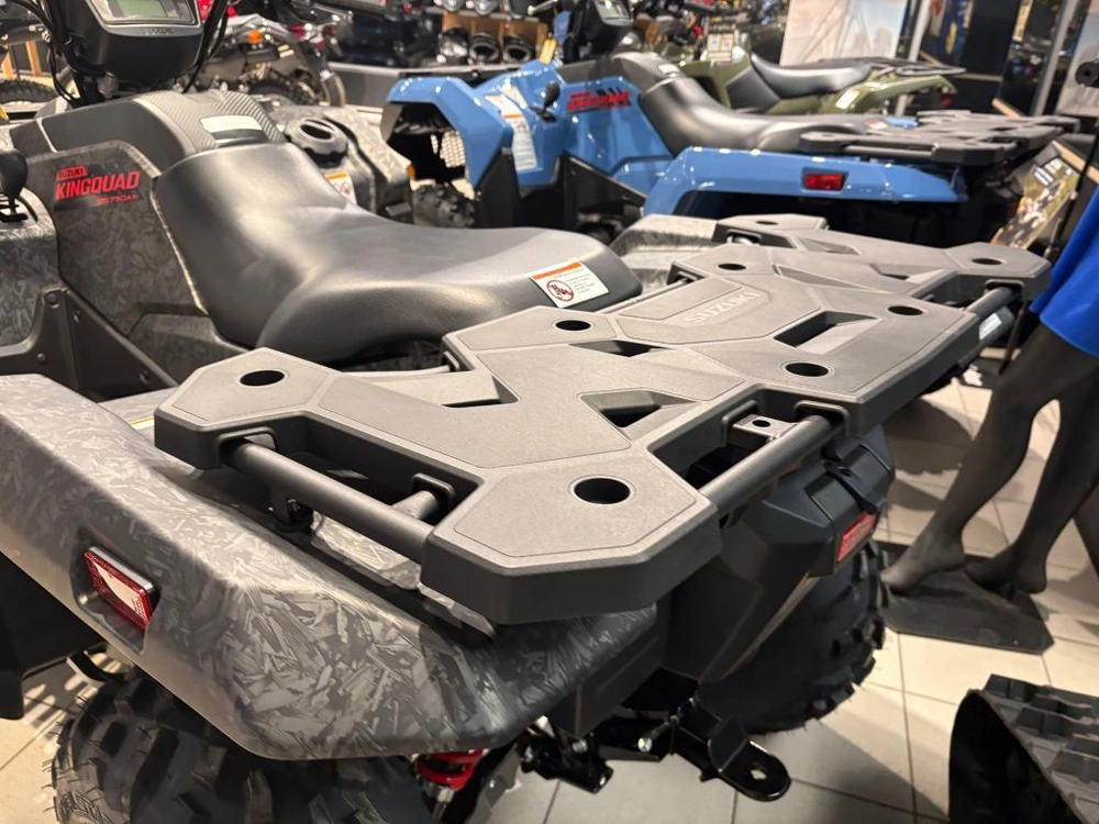 Suzuki Lt-a500xpzsm5 Carbone 2025 alt