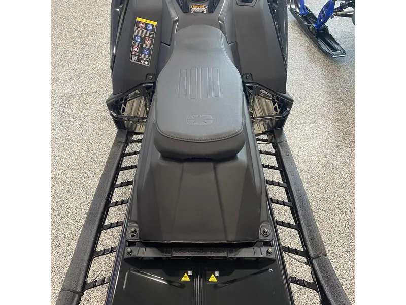 2026 Polaris 9R RMK KHAOS 146 Patriot