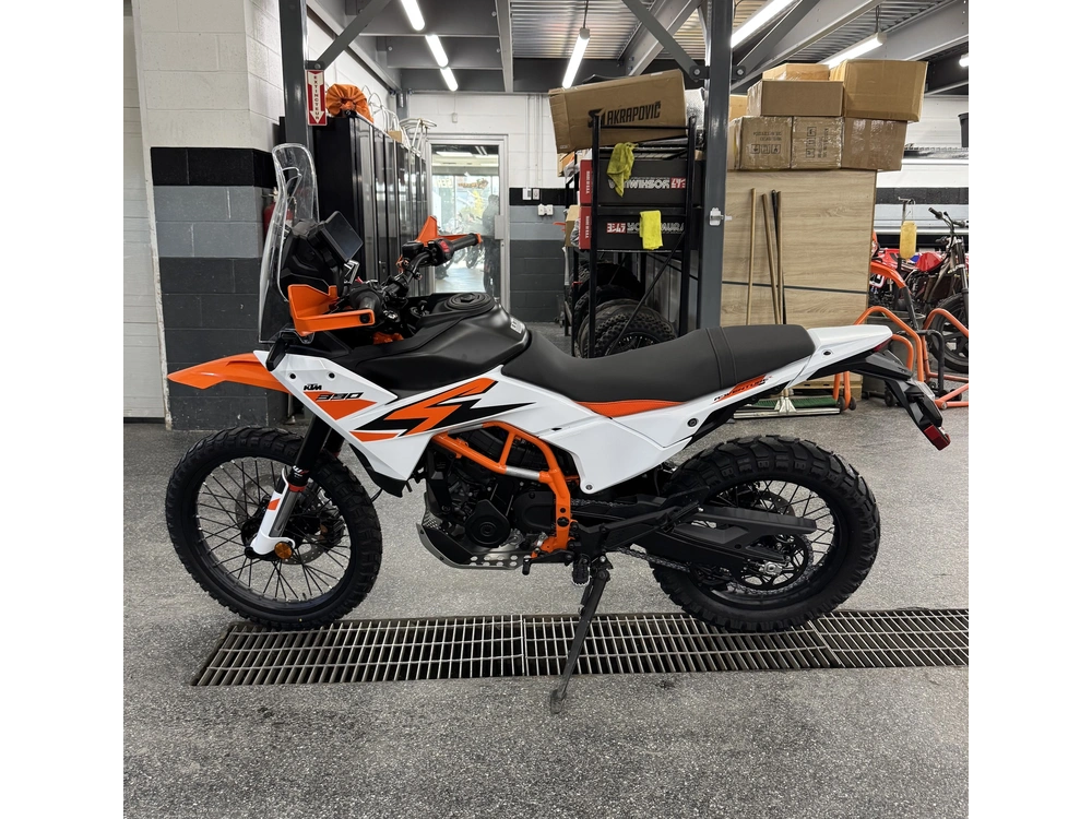 Ktm 390 Adventure R 2025 alt