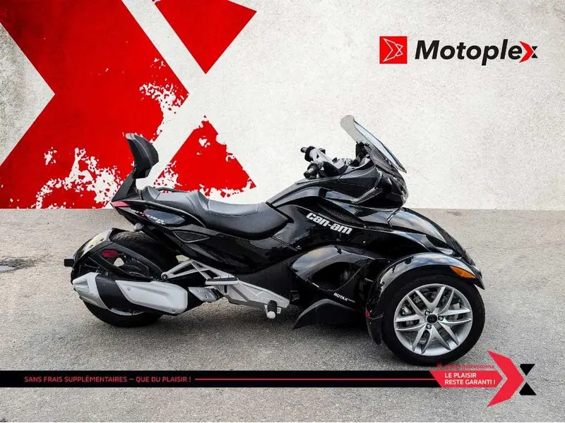 2013 Can-Am SPYDER ST SM5