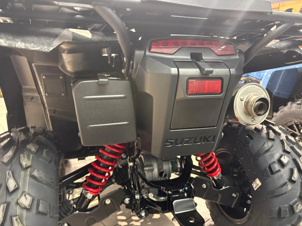 Suzuki Lt-a500xpzsm5 Carbone 2025 alt