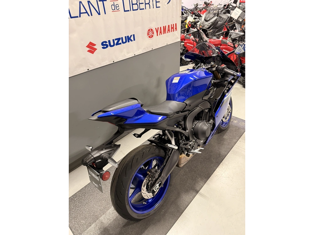 Yamaha Yzf-r9 R9 2025 alt