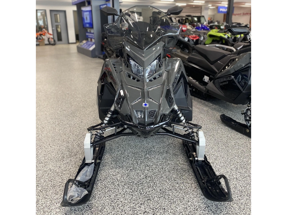 2025 Polaris 650 Titan Adventure 155 1.8 (1.5 Inch) alt