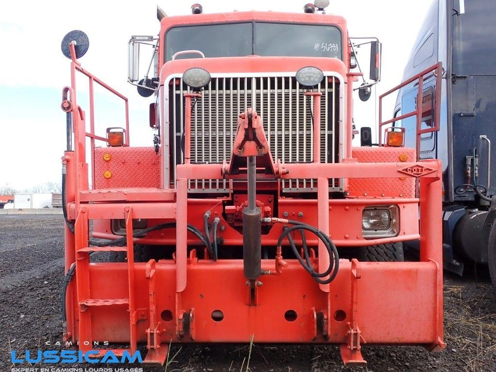 International 5070 1999