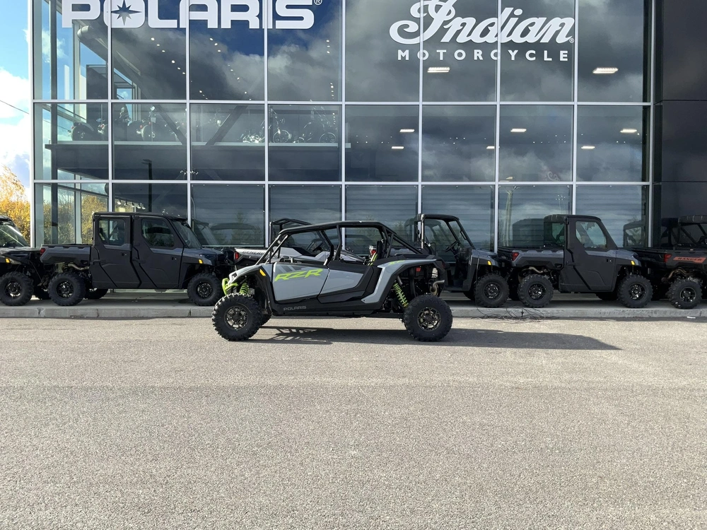 2025 Polaris Rzr Xp 4 1000 Ultimate alt