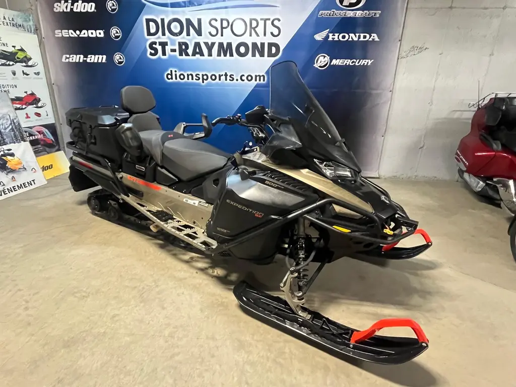 2022 Ski-Doo EXPEDITION SE 900 ACE
