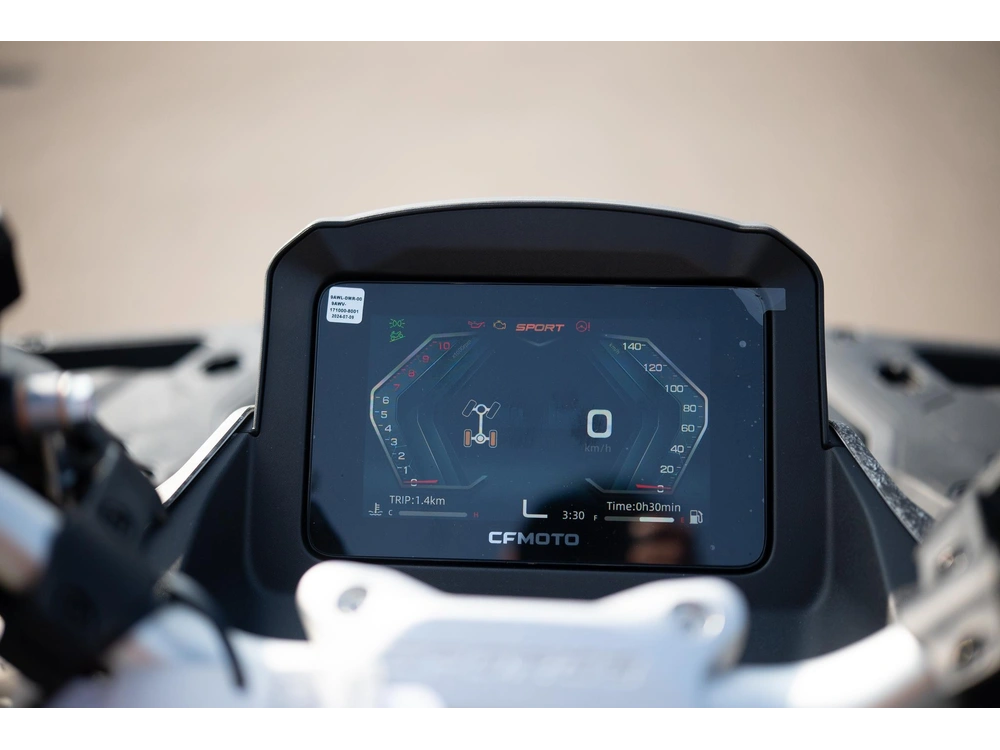 2025 Cfmoto Cforce 1000 Touring alt