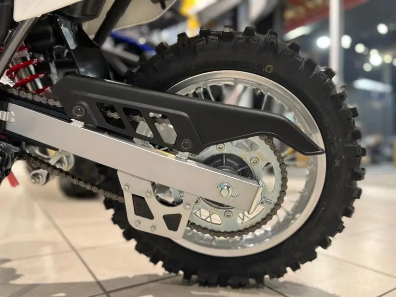2025 Suzuki DR-Z125 thumbnail 5
