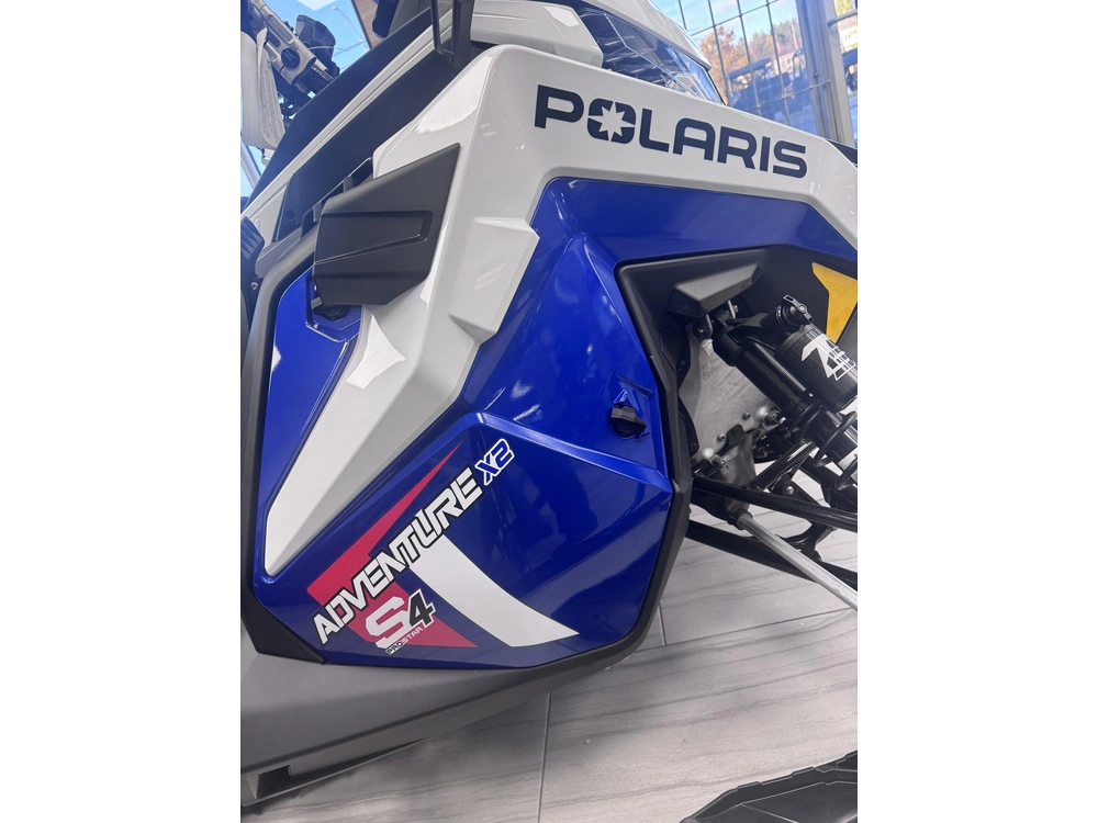2023 Polaris Prostar S4 Indy Adventure X2 S23tdh9fs alt