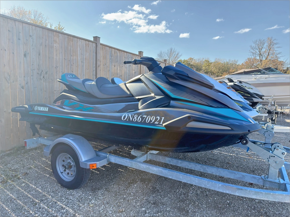 2023 Yamaha Vx Crusier With Audio alt