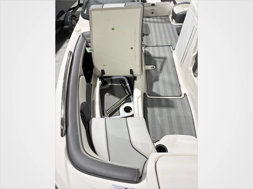 2019 Yamaha 212 Limited S alt