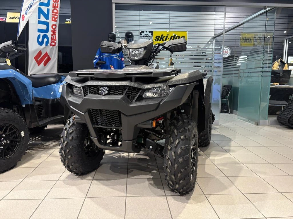 Suzuki Lt-a500xpzsm5 Carbone 2025 alt