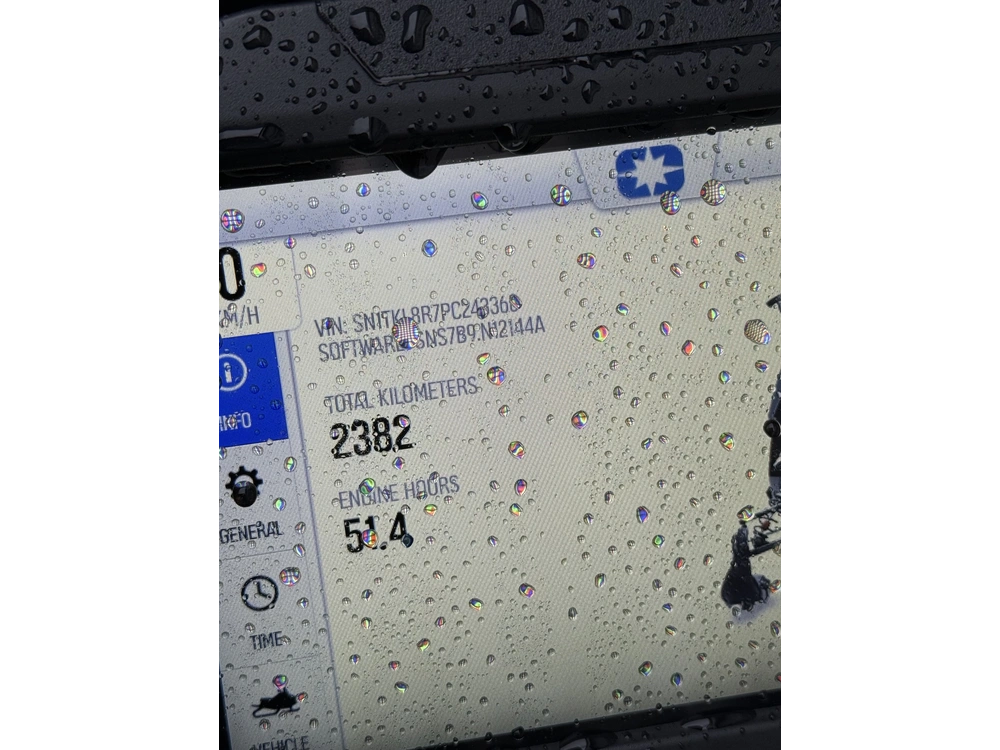 2023 Polaris 850 Indy Xcr 128 alt