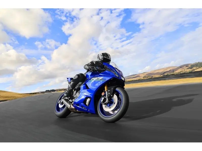 2026 Yamaha YZF-R7 PRE-COMMANDE