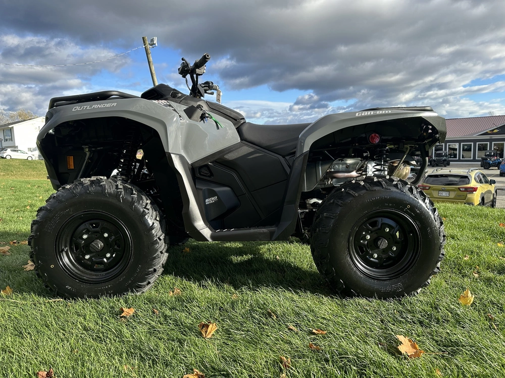 2025 Can-am Outlander 500 alt