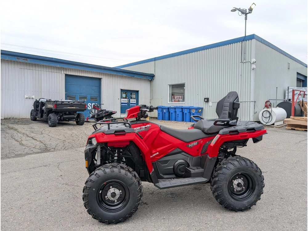 2026 Polaris Sportsman Touring 570 Indy Red Vs Cfmoto Touring 600 Eps alt