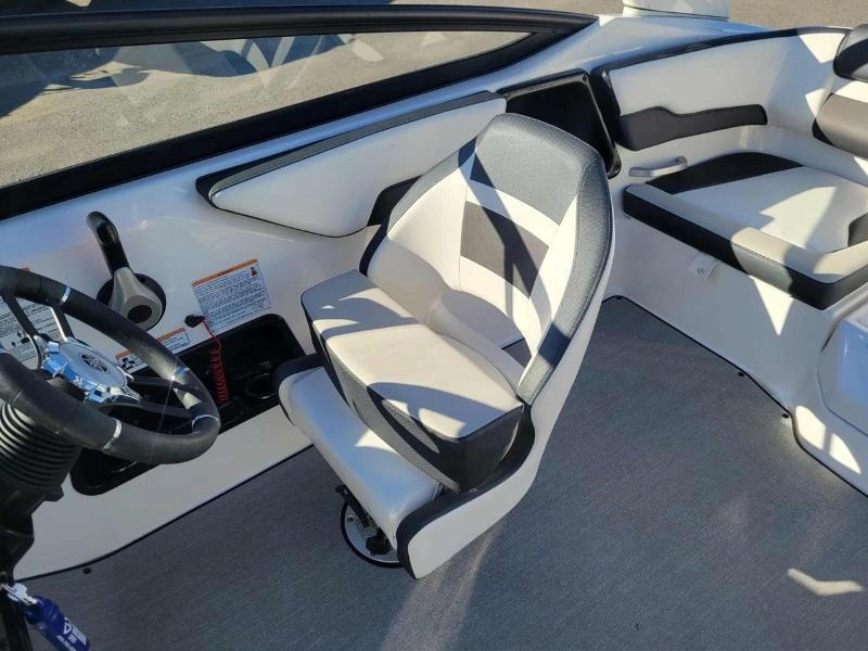 2021 Yamaha Ar195 alt