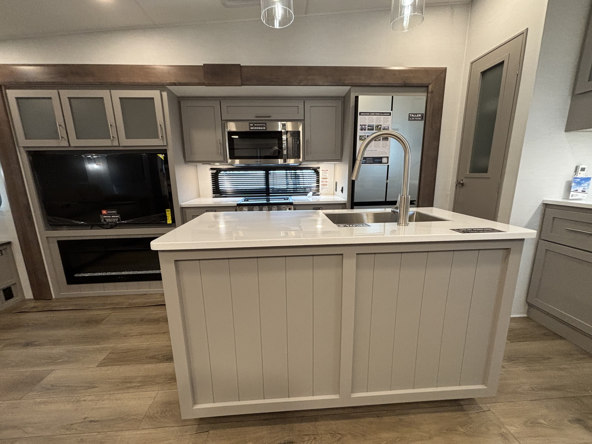 2026 Alliance RV Avenue 29RL