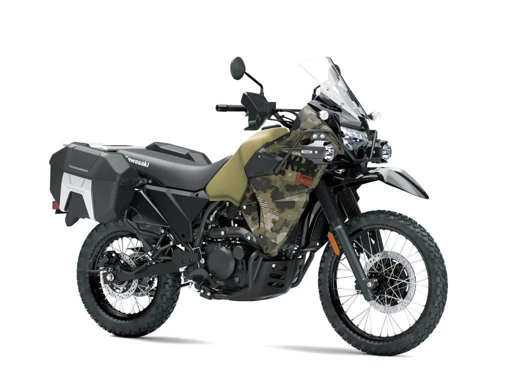 2026 Kawasaki KLR650 Adventure // Cypher Camo Beige (Matte)/Metallic Matte Carbon Gray 