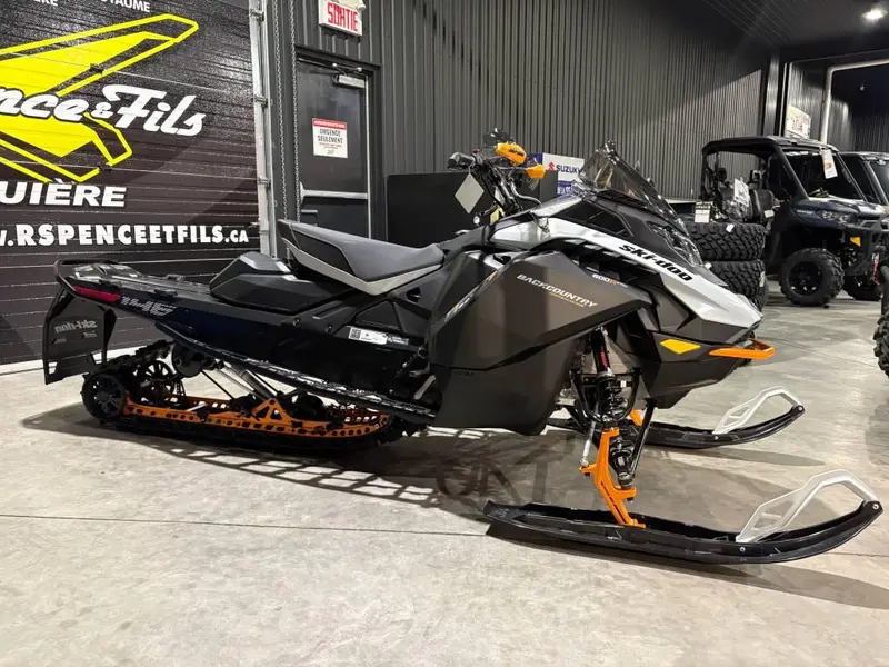 2026 Ski-Doo BACKCOUNTRY ADRENALINE (43'') 600R E-TEC Storm 150 1.5'' E.S.
