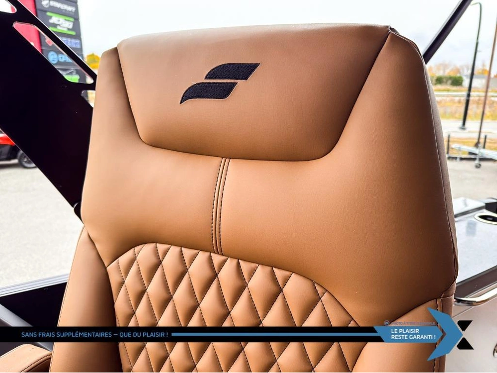 Starcraft Ponton Rx 23q Dh Moteur 250 Hp Stealth Inclus 2026 alt