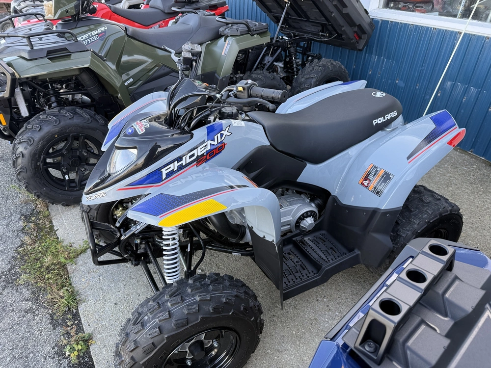 Polaris Phonix 200 2025 alt