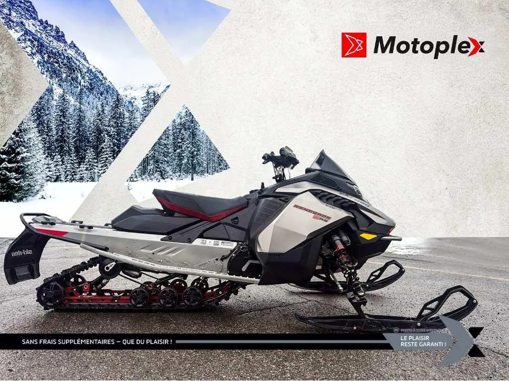 2023 Ski-Doo RENEGADE 850 x-rs