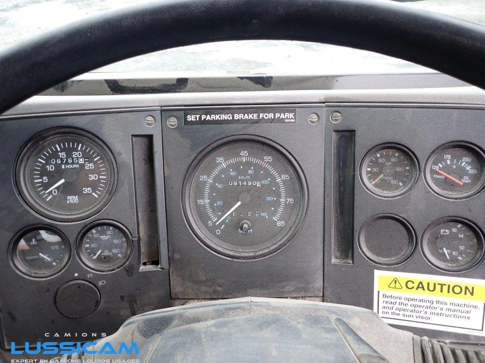 2006 Sterling Sc8000