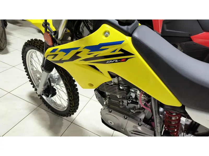 2025 Suzuki DR-Z125L