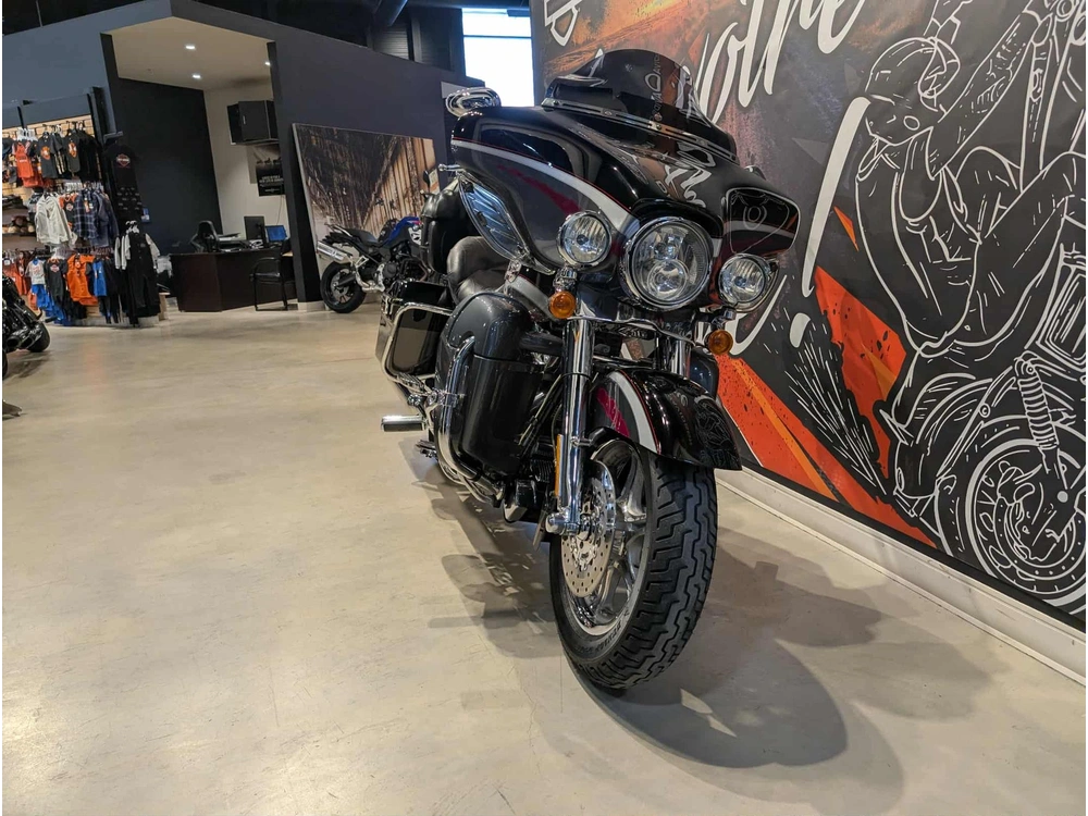 Harley-davidson Flhtcuse Cvo Ultra Classic 2006 alt